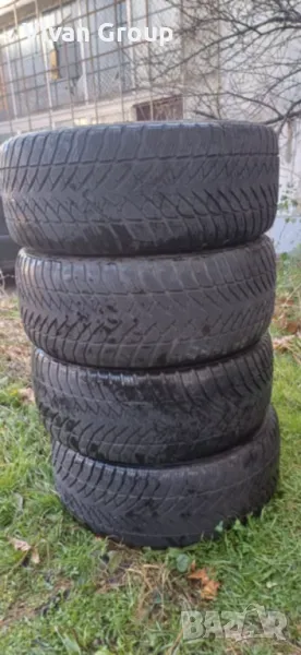 4 броя 17 цола зимни гуми Goodyear 225/50, снимка 1