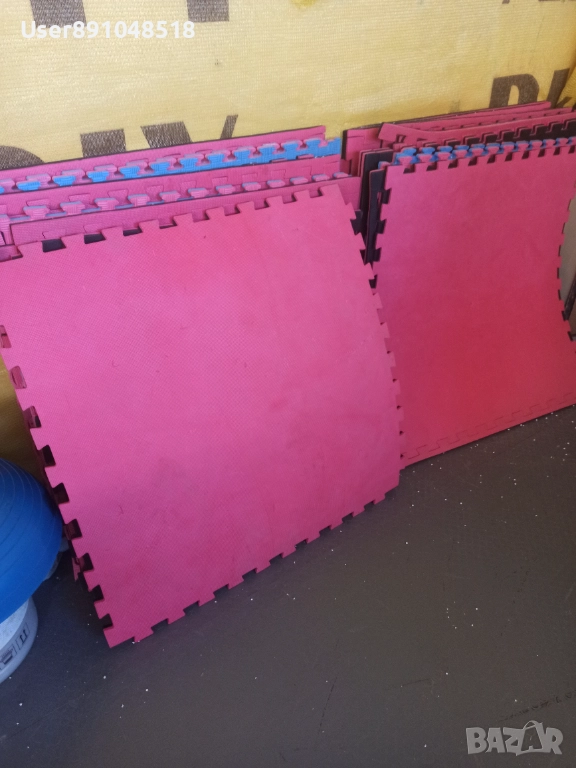 Коледна разпродажба - артикули за домашен боен клуб, снимка 1