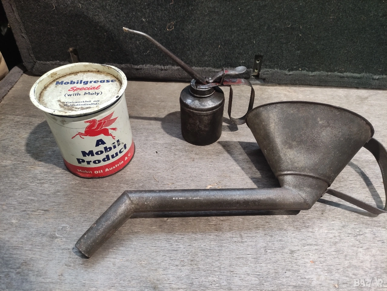 Масльонка WESCO, Фуния и Кутия Mobil ​, снимка 1