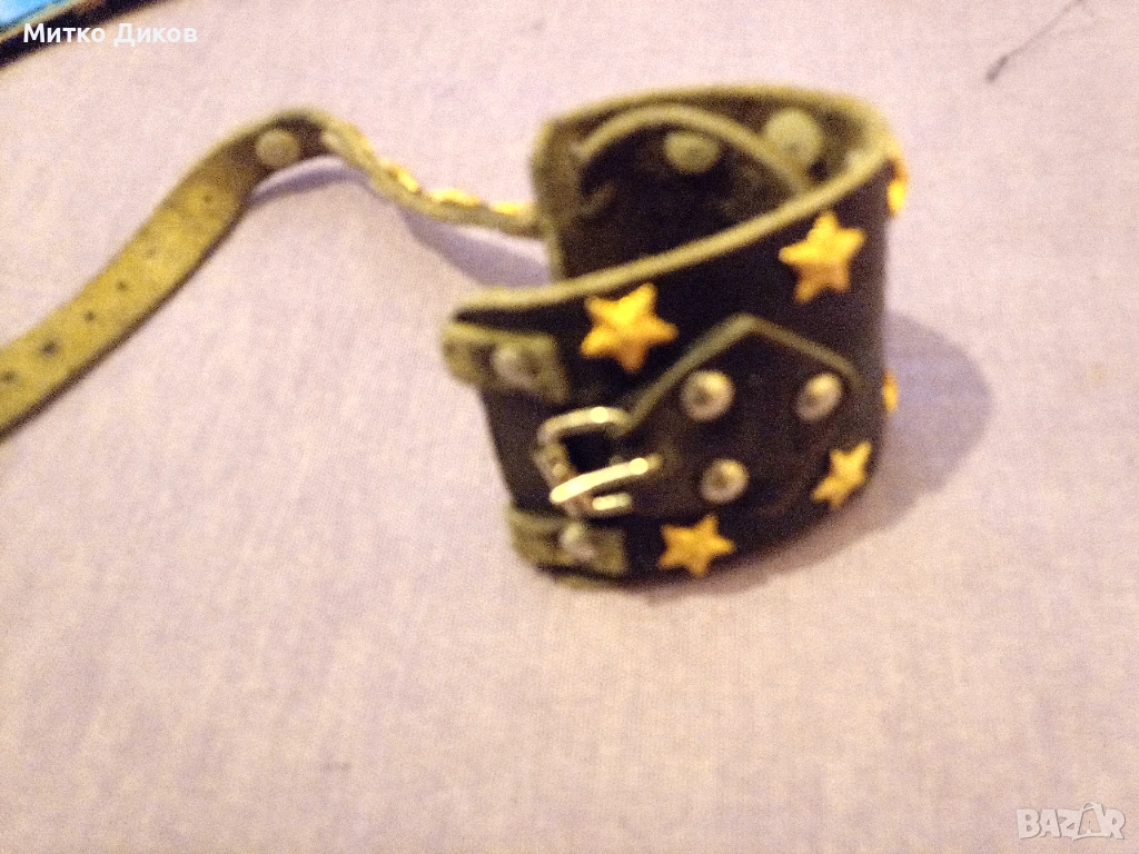 Гривна каишка за ръка от естествена кожа винтидж от соца СССР със звезди като нова, снимка 1