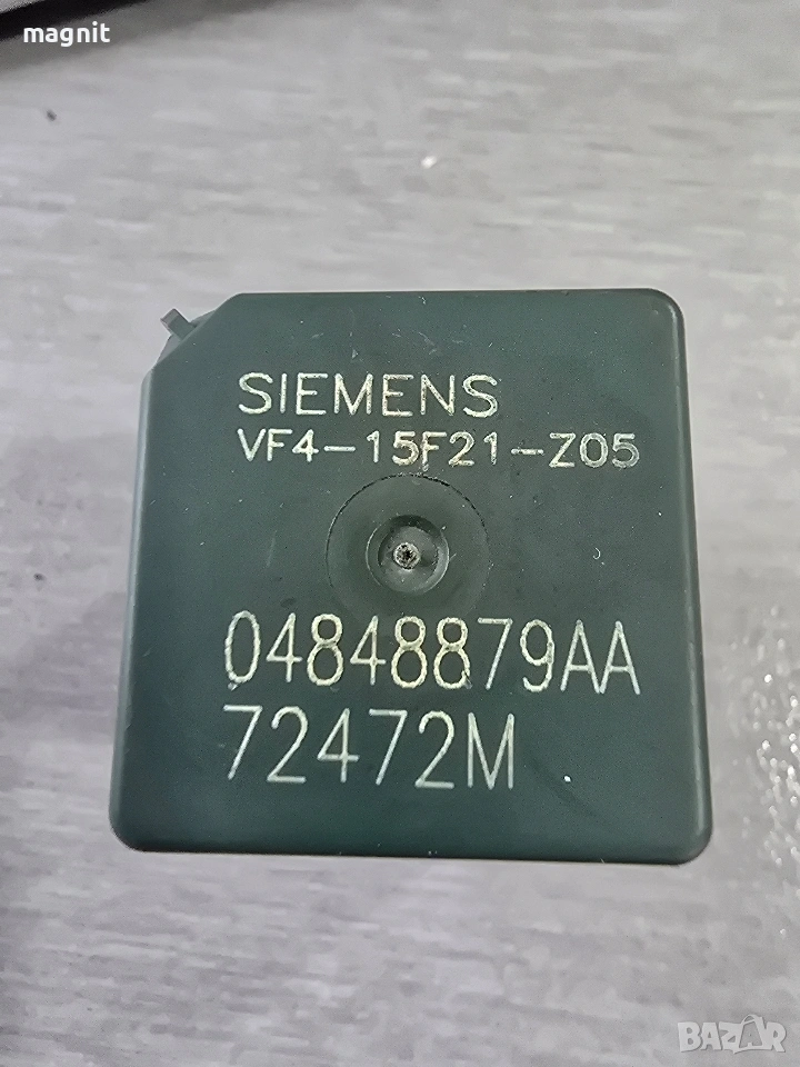 04848879AA РЕЛЕ SIEMENS VF4-15F21-Z05 JEEP, снимка 1