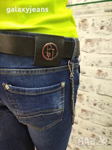 Puccihino- модел slim, класика цвят, избелени, мек деним с еластан, средна дълбочина, снимка 2 - Дънки - 51652638