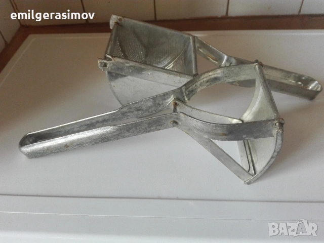 Кухненски принадлежности., снимка 12 - Прибори за хранене, готвене и сервиране - 39578876