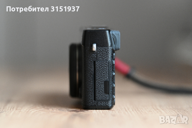 Fujifilm X-E2 - в отлично състояние, снимка 2 - Фотоапарати - 44995813