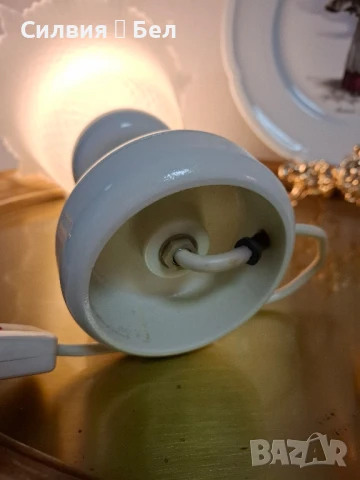 Винтидж лампа, снимка 2 - Настолни лампи - 51267456