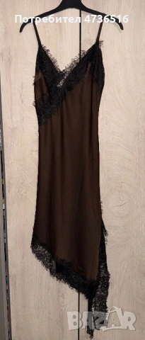 Сатенена рокля с дантела, Нова с етикет, С размер, снимка 2 - Рокли - 53783327