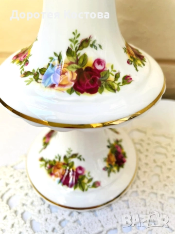 ROYAL ALBERT красиви свещници от костен порцелан от Англия, снимка 4 - Антикварни и старинни предмети - 52957843