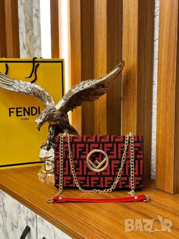 чанти fendi , снимка 5 - Чанти - 49158084