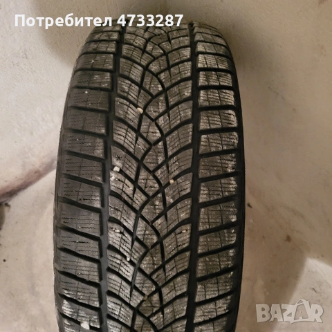 Goodyear 245/45R20