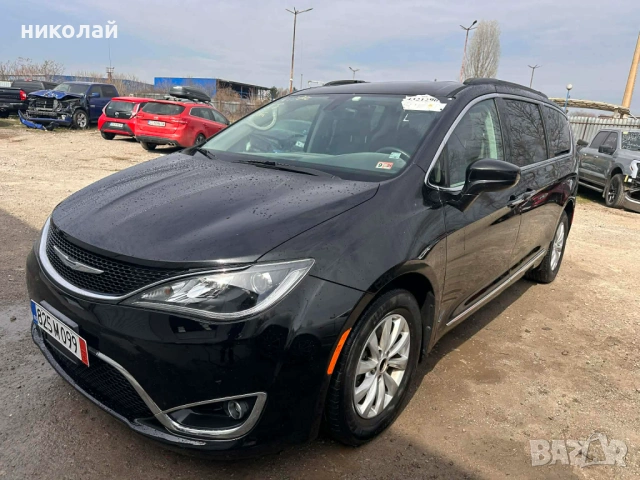 2017 Chrysler Pacifica 3,6 pentastar, снимка 3 - Автомобили и джипове - 20508581