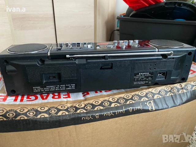 Sanyo M-WS400L, снимка 5 - Радиокасетофони, транзистори - 54012362