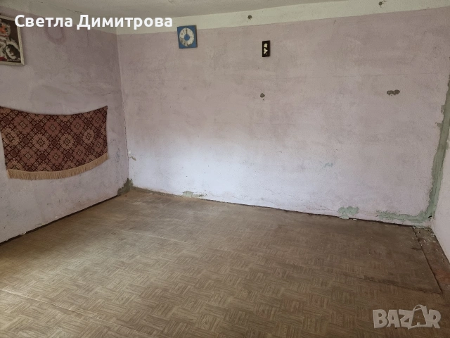 Продавам къща с дворно място в с. Дъбовик, снимка 13 - Къщи - 50255995