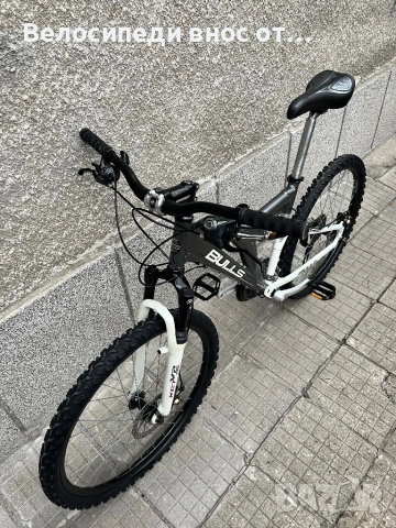 Алуминиев велосипед 26 цола 21 скорости дава амортисьор дискове спирачки много запазено , снимка 12 - Велосипеди - 54225403