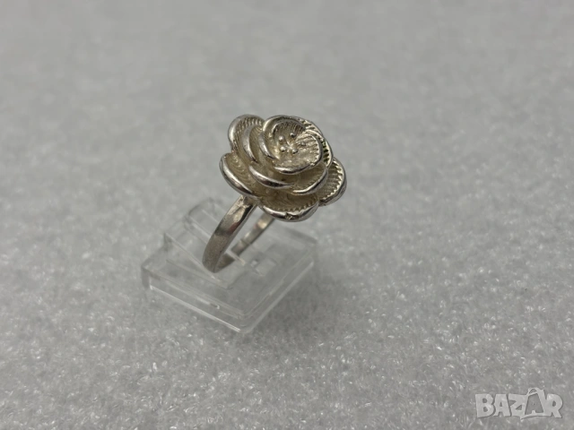 Дамски Сребърен Пръстен (проба 925)- 7,67 грама, снимка 2 - Пръстени - 53511216