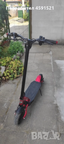 Електрическа тротинетка Каабо Мантис 10