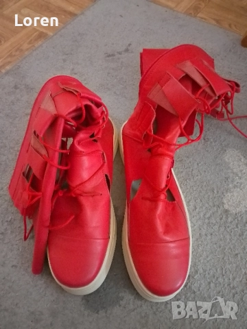 Ново!Червени интересни кецове от естествена кожа , снимка 4 - Кецове - 52655802