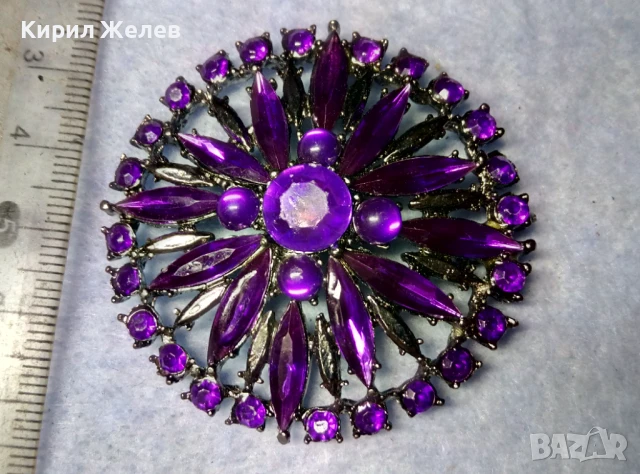 СТИЛНА СРЕБРИСТА КРИСТАЛНА БРОШКА с НУЖДА от НОВА ИГЛА ПОДХОДЯЩА и За МЕДАЛЬОН 48786, снимка 4 - Други - 51277863