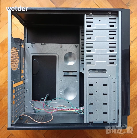 ЗАМЯНА: Кутия за настолен компютър, снимка 4 - Захранвания и кутии - 54028199