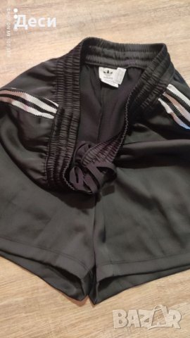 къси панталони на Adidas , снимка 4 - Къси панталони и бермуди - 46601879