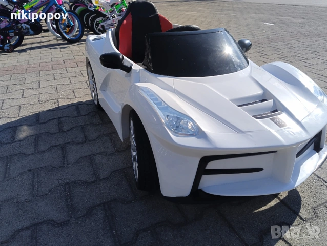 TESLA Акумулаторна кола LIBERTY бял, снимка 10 - Коли, камиони, мотори, писти - 53849474