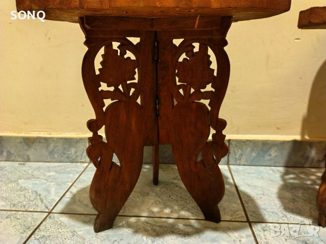 Прекрасни Сгъваеми Помощни Масички Дърворезба, снимка 2 - Антикварни и старинни предмети - 53556050