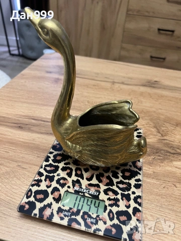 Лебед саксия от масивен месинг тегло 1кг., снимка 2 - Други стоки за дома - 53972172