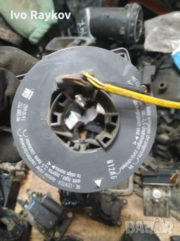 Лентов кабел за волан 90588757 за OPEL AGILA, снимка 2 - Части - 53746253