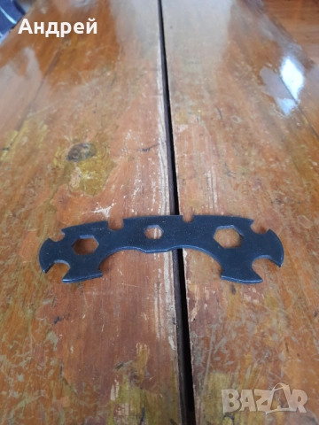 Стар велосипеден ключ