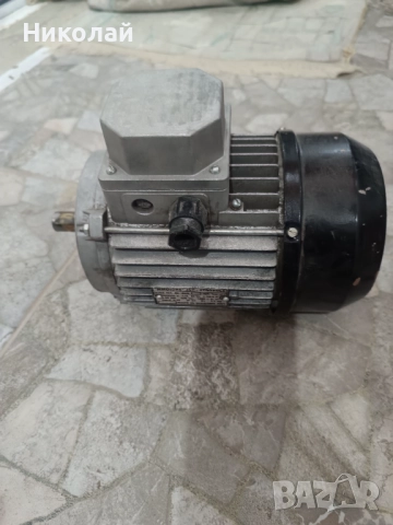 Трифазен двигател 0.55 кW 1380 оборота България