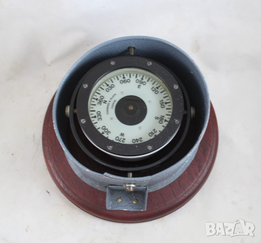 114 Корабен магнитен пътеви компас "Cassens&Plath" Germany , снимка 3 - Антикварни и старинни предмети - 53212545