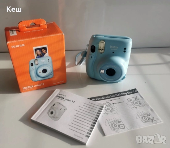 Фотоапарат за моментни снимки FUJIFILM INSTAX MINI 11
