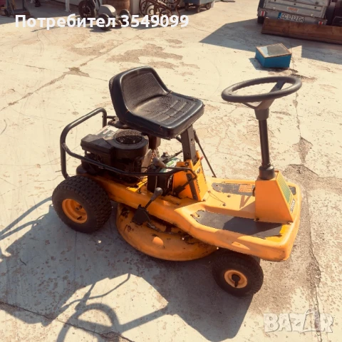 Трактор косачка обслужен нови ремъци свещи масла