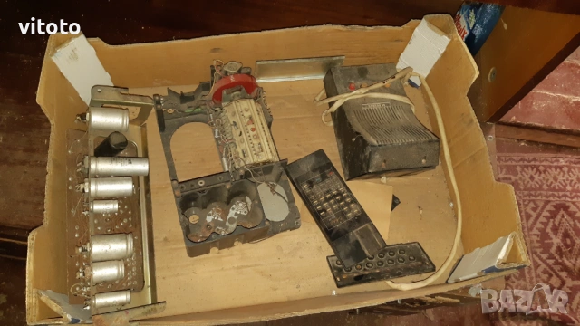 Стара електроника, снимка 10 - Антикварни и старинни предмети - 53444375