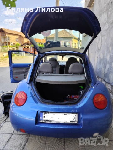 VW New Beetle 2.0, снимка 11 - Автомобили и джипове - 51172853