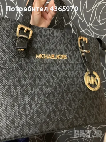 Michael kors чанта, снимка 2 - Чанти - 49531617