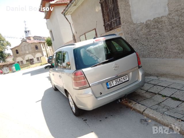 Opel Zafira 1.9 cdti , снимка 5 - Автомобили и джипове - 46754904