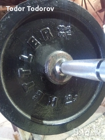 Продавам тежести за щанга 110 кг