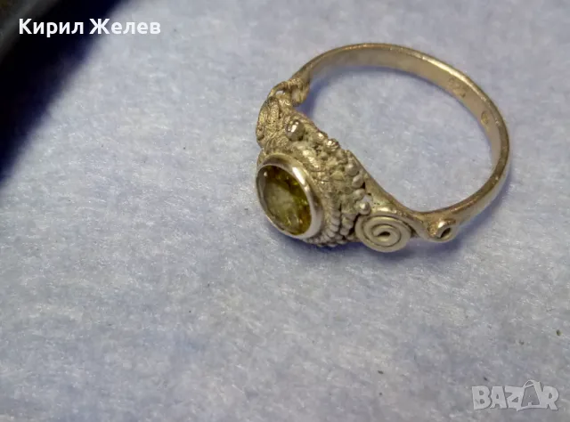 СТАР СКЪПЕЦЕНЕН СРЕБЪРЕН ПРЪСТЕН СРЕБРО 925 с РЪЧНО ФАСЕТИРАН НАТУРАЛЕН ПЕРИДОТ с ИНКЛУЗИИ 48621, снимка 3 - Антикварни и старинни предмети - 50136172