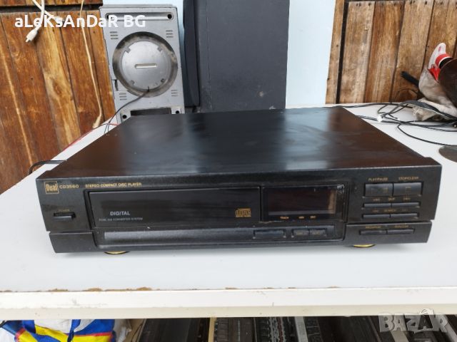 Stereo Compact disk player , снимка 1 - Аудиосистеми - 45837551