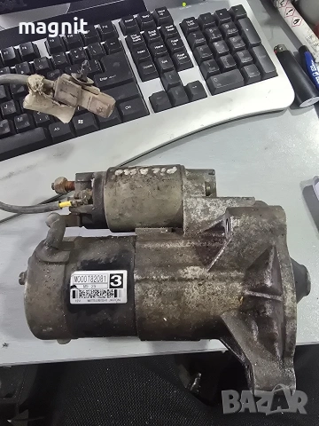 M000T82081 Стартер Citroën Peugeot 1.8 2.0 16V 9656317680