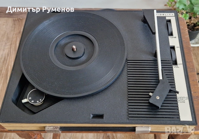 Грамофон Made in England, снимка 5 - Грамофони - 53925319