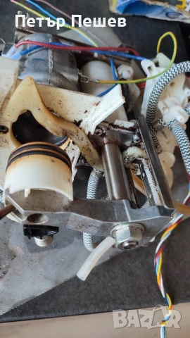 Krups Intuition Essential EA8708 Продава се на части Крупс , снимка 11 - Кафемашини - 51384634