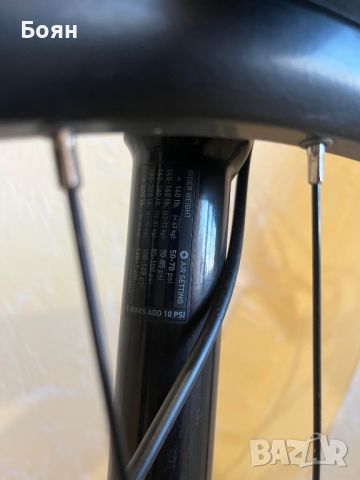 Продава се алуминиев планински велосипед SPECIALIZED, 29" като нов!  , снимка 4 - Велосипеди - 46463030