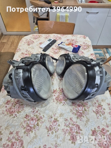 Оригинални фарове HELLA за Мерцедес Еклас W210 , снимка 2 - Части - 53339735