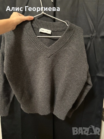 Сив пуловер