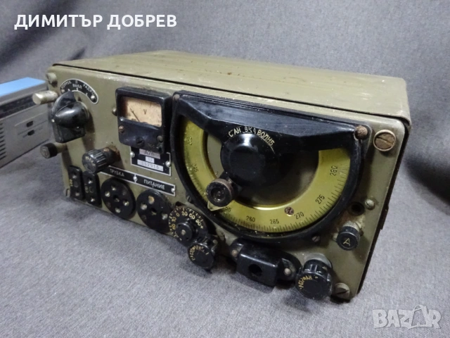 СТАР РУСКА СОЦ СССР ЛАМПОВА ВОЕННА РАДИОСТАНЦИЯ А-7-Б, снимка 2 - Антикварни и старинни предмети - 54082128