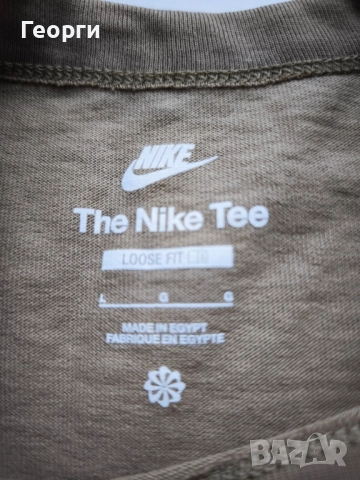 Nike Sportswear-тениска Premium Essentialls, снимка 2 - Спортни дрехи, екипи - 52089734