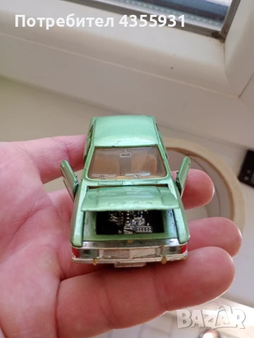 рядка стара метална количка Ford Gama 