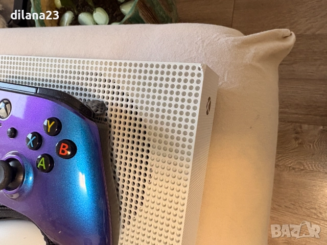 Гейминг оборудване – Xbox One S, Logitech G923, PlaySeat Challenge, снимка 8 - Игри за Xbox - 52898034