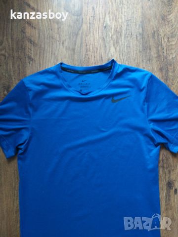 Nike Pro - страхотна мъжка тениска S, снимка 4 - Тениски - 45372648